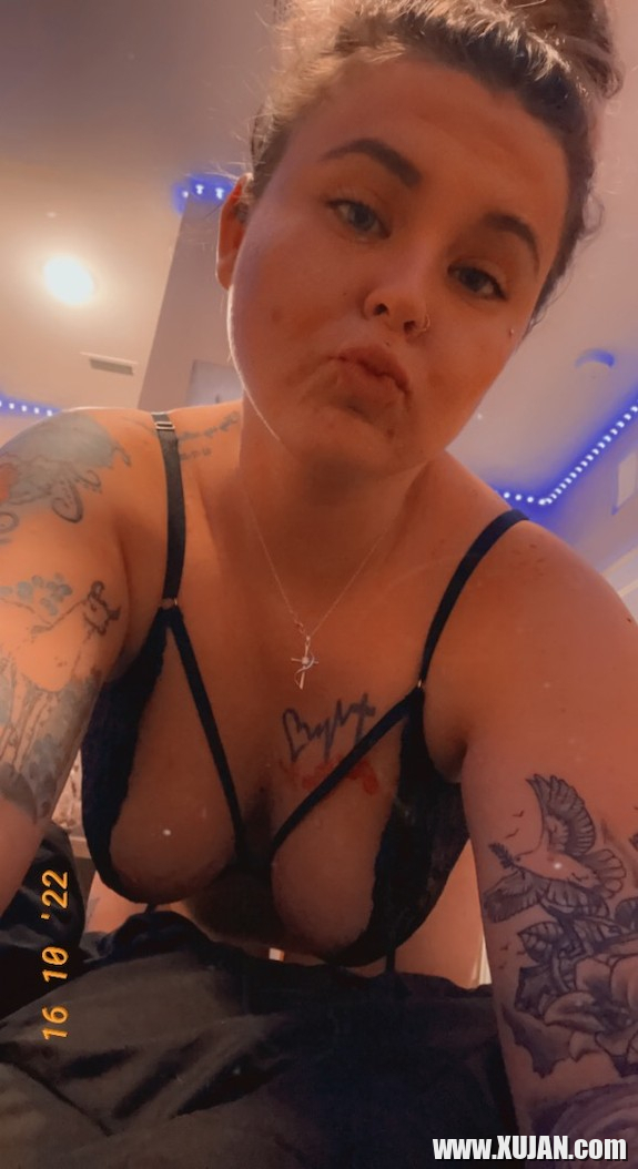 Seqsual milf nerqnazgestov - Photo #2244535