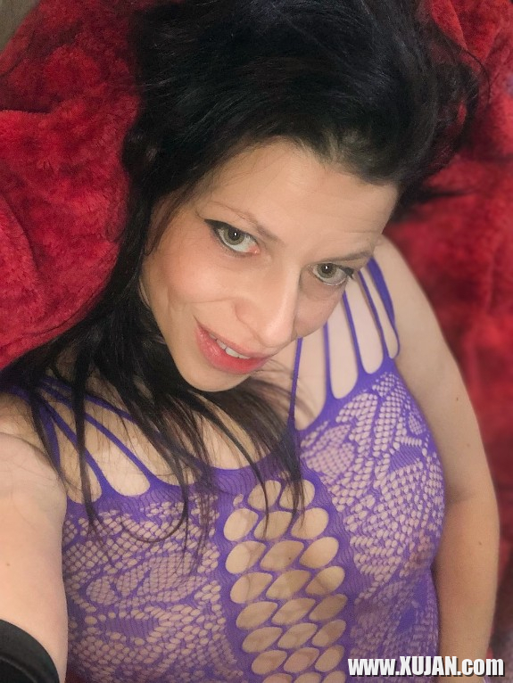 Miss Violet - Photo #2244543