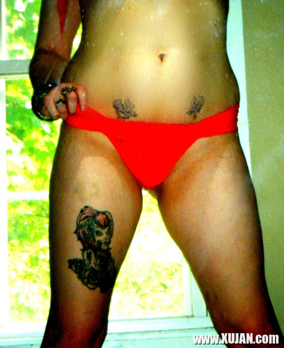 Curvaceous Em - Photo #2246438