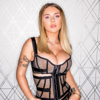 Gabbie Carter 5