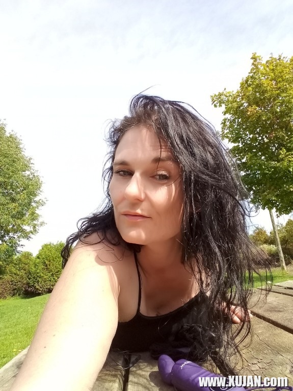 Zvarchanq arevi tak uzum em khaghal - Photo #2255823