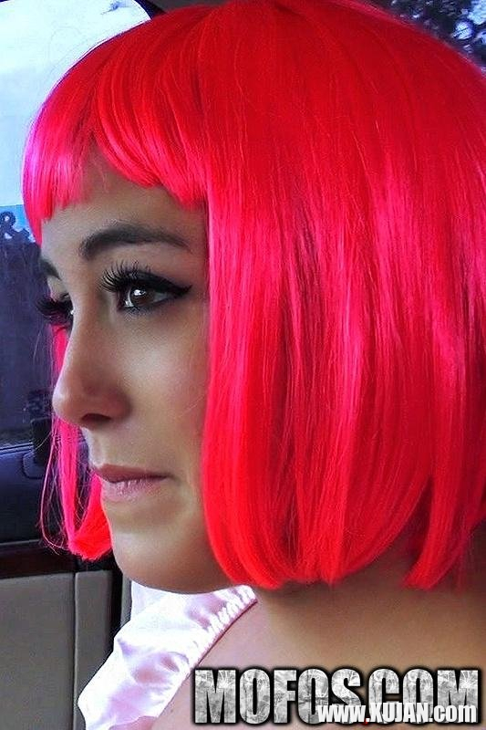 Crazy chick got stranded in her cosplay costume but lucky thing dude was there to help He gave bracefaced cutie Natalie a lift so she sucked his cock while he drove then let him tap her big sweet ass when he pulled over - Photo #2259364