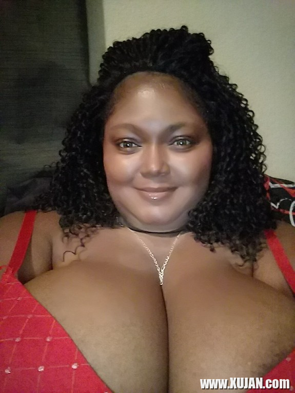 Pretty Titties - Photo #2264986