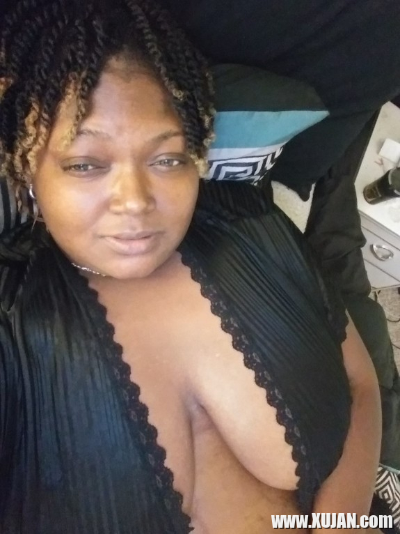 Pretty Titties - Photo #2264993