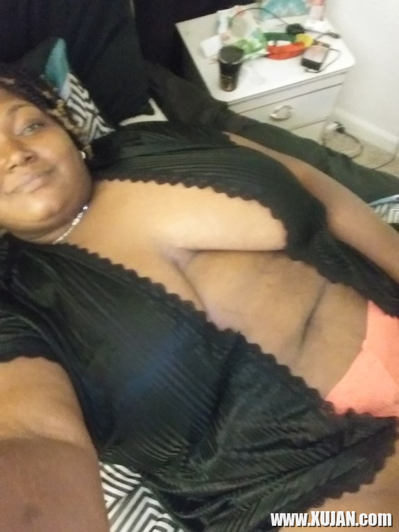 Pretty Titties - Photo #2264994