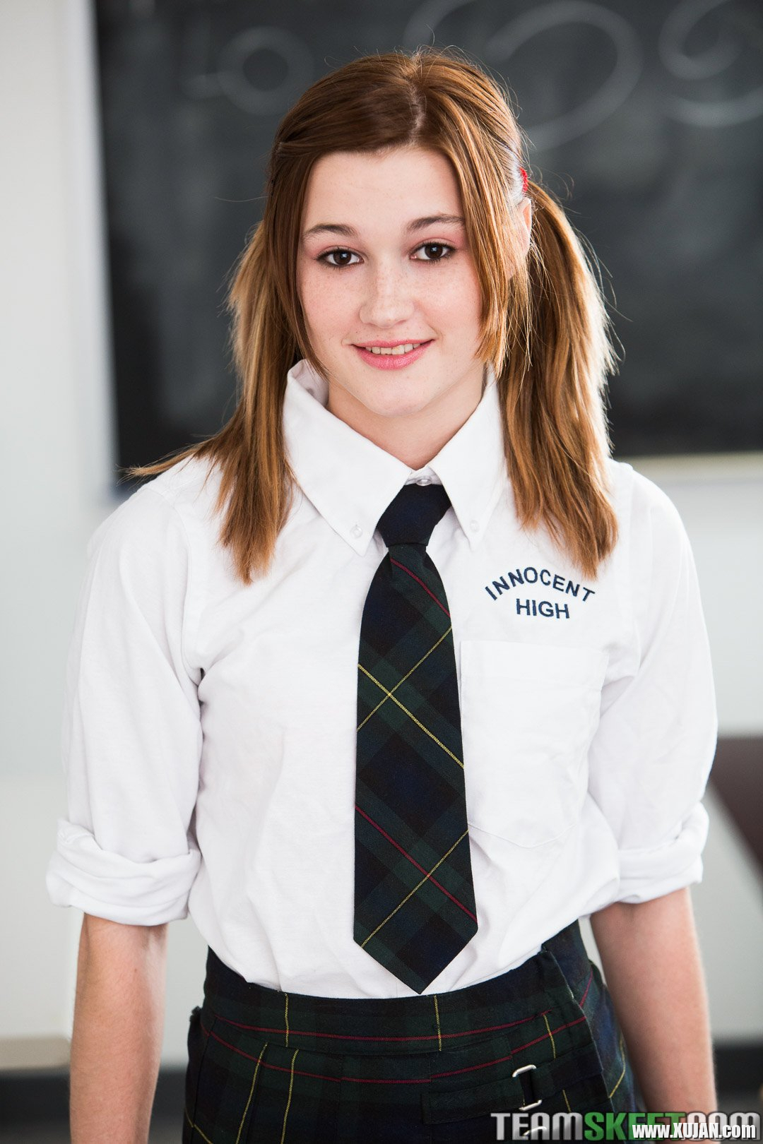Slutty brunette schoolgirl Alaina Dawson loves to be treated like true slut - Photo #2265622