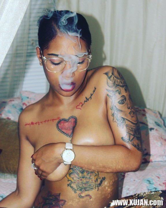 Latina RouLette - Photo #2270928