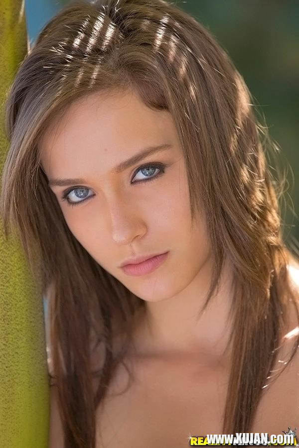 Malena Morgan hooks up with Adriana Sephora on a beach for some hot lesbian fun - Photo #2276385