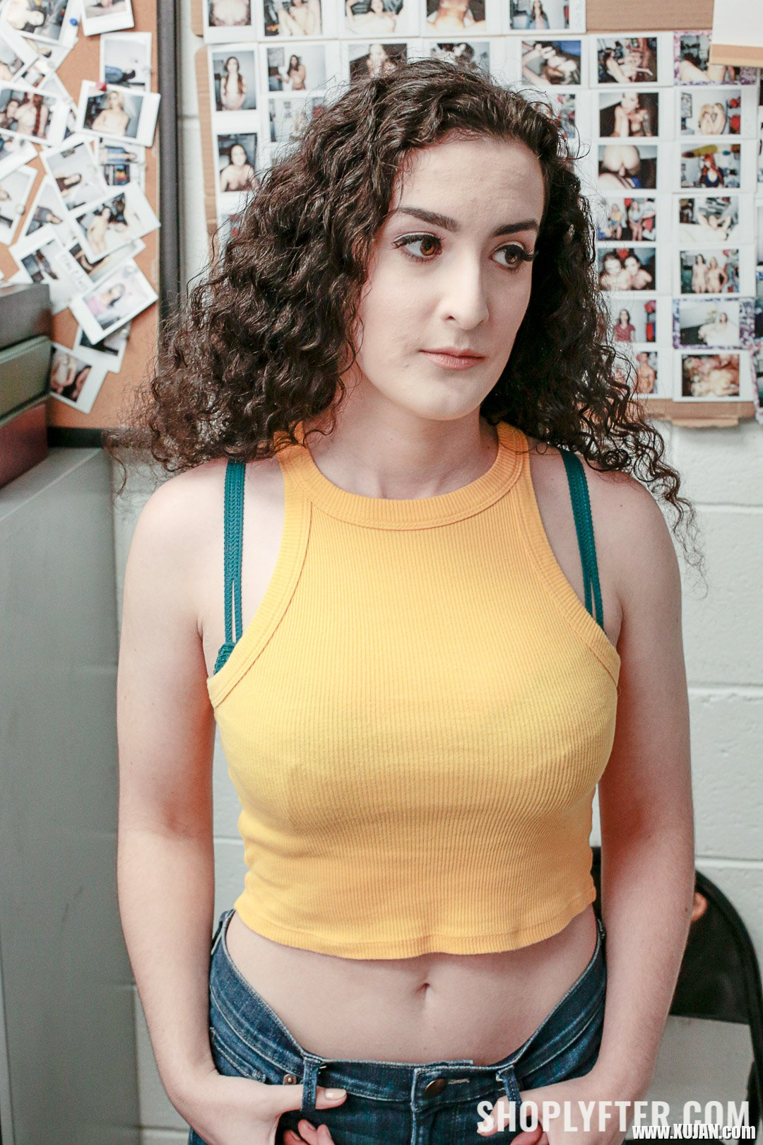 Sexy curly brunette thief Lyra Lockhart gets face glazed with sticky jizz - Photo #2279203