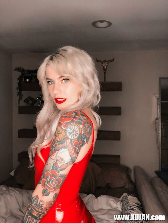 Lateqs Barbi - Photo #2279854