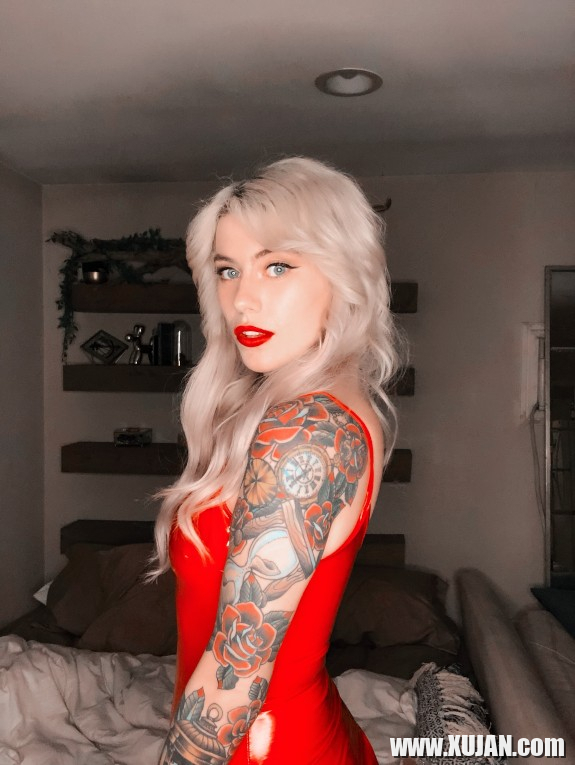 Lateqs Barbi - Photo #2279855