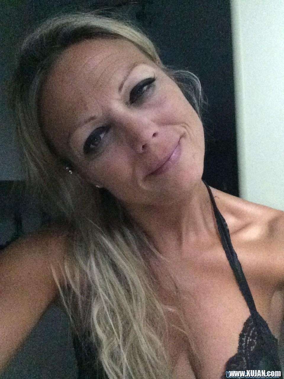 MILF pornik nerkayatsrel e merk selfiner ev naev minetner - Photo #2282231