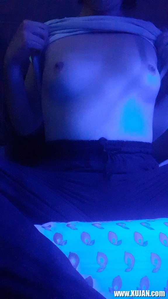 Seqsual Stoner striptiz ev tskhogh bongner - Photo #2284819