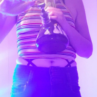 Seqsual Stoner striptiz ev tskhogh bongner