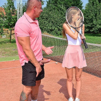 Na tenisi pokharen gnum e arnandami