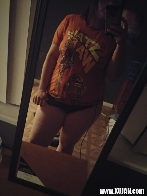 Slutty Star Wars Nerd - Photo #2295011