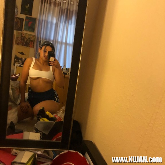 Liovin hagats meghadrum en Juice in - Photo #2295302