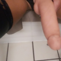 Siruhi Niki Seqsu Strapon