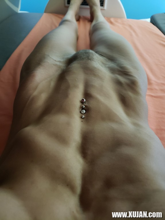 anpitan konfet - Photo #2299144