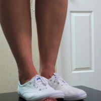 Sneakerjob Cumshots