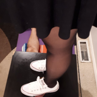 Sneakerjob Cumshots