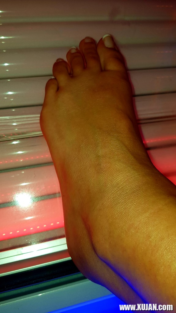 Mrs Suzanne Big Feet Fetish Worship Size 42 And Big Hands - Photo #2319947