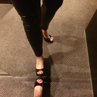 Mrs Suzanne Big Feet Fetish Worship Size 42 And Big Hands