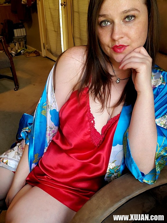 Red Silk Nightie Kimono - Photo #2335535