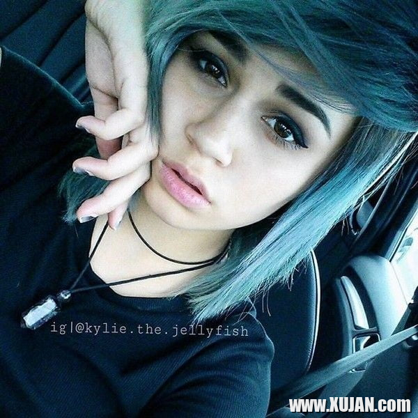 Jerk It With Kylie The Jellyfish - Photo #2341598