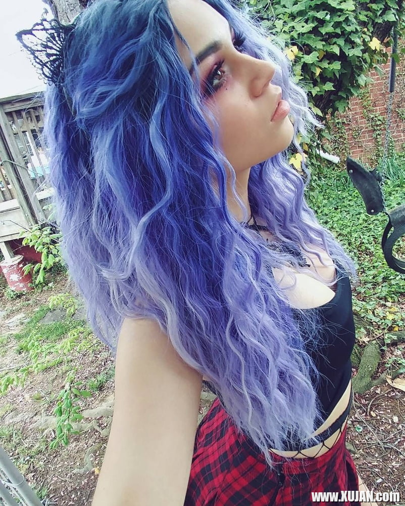 Jerk It With Kylie The Jellyfish - Photo #2341608