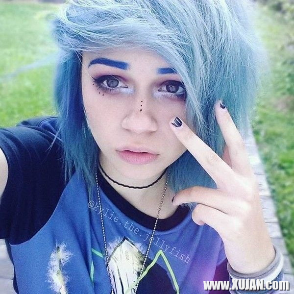 Jerk It With Kylie The Jellyfish - Photo #2341613