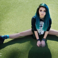 Jerk It With Kylie The Jellyfish