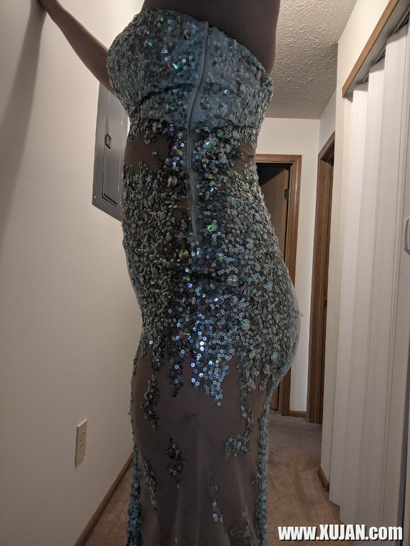 Pashtonakan zgest Strip Tease - Photo #2344210