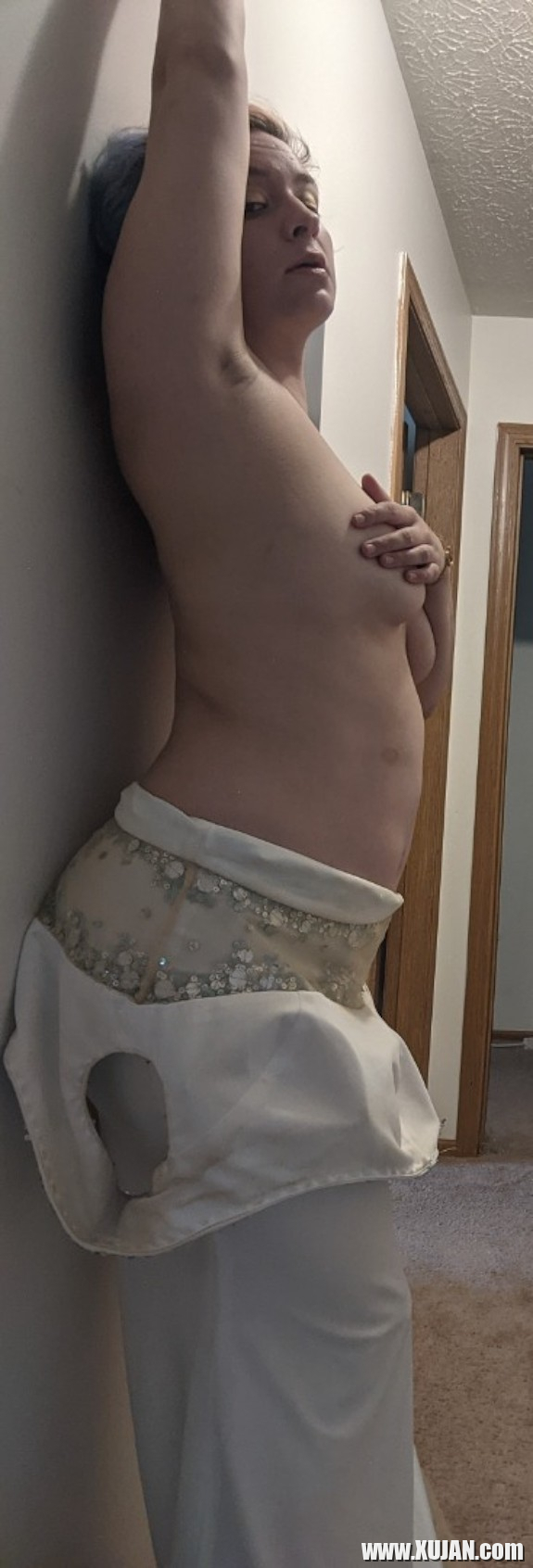 Pashtonakan zgest Strip Tease - Photo #2344222