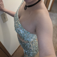 Pashtonakan zgest Strip Tease