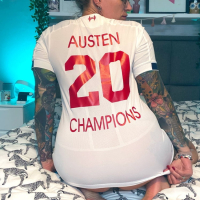 Tremenda madura Ava Austen