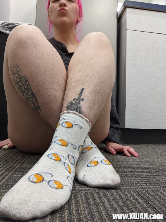Slutty BBW Sock Pictures - Photo #2347159