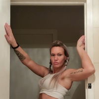 HotAlone Posing home