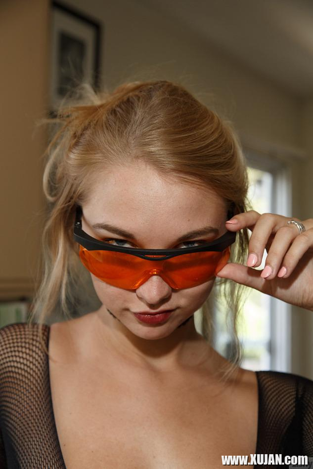 Blonde coed Lily Ivy gets goofy at home in her fishnet lignerie - Photo #2352432