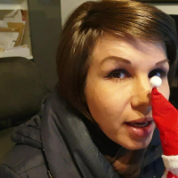 Amateur Lydia gets her pussy glazed with a hot sticky jizz