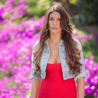 Slutty model August Ames posing showing amazing forms outside