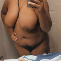 Brown n Busty