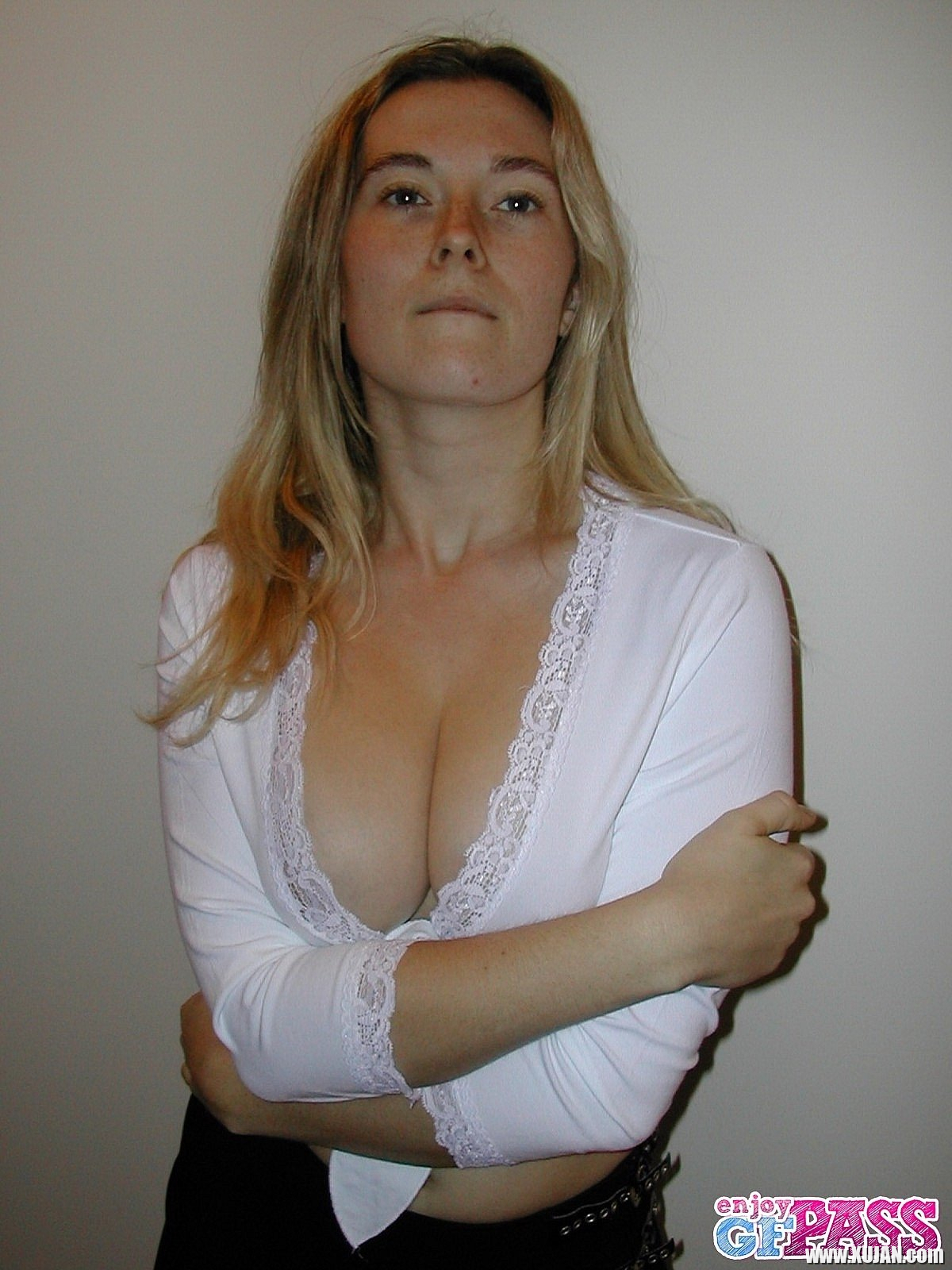 Keghtsavor shikaher derahasy sirum e tstsel klrin - Photo #2360095