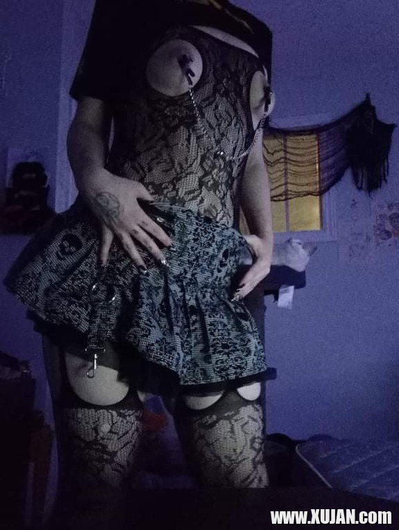 Es ev im geghetsik jahel pornik - Photo #2362235