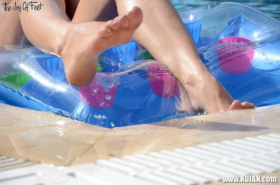 Kelly Fox Poolside pedi pediper - Photo #2362720