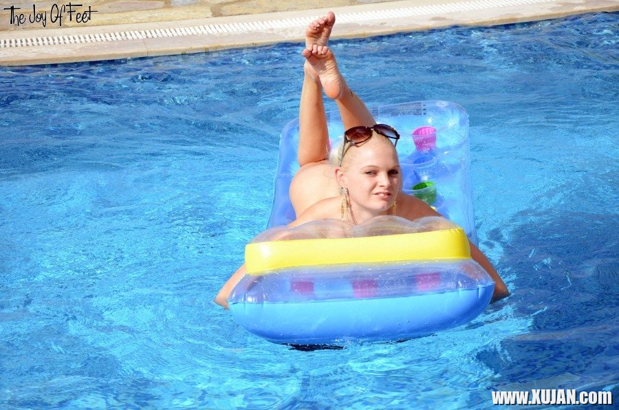 Kelly Fox Poolside pedi pediper - Photo #2362727