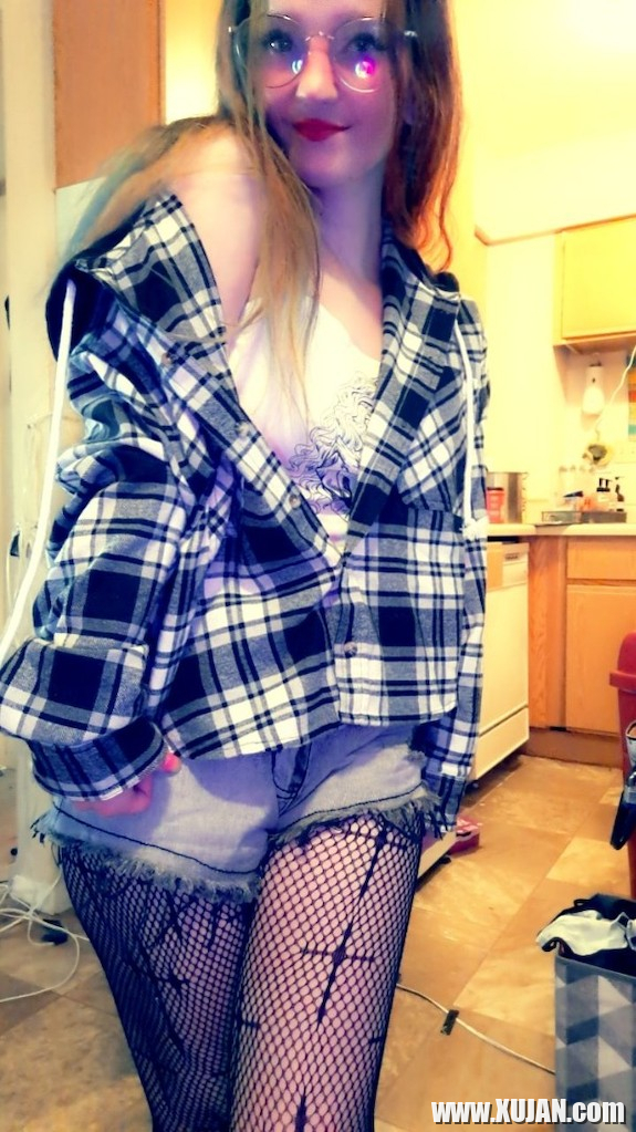 Flannels n Fishnets - Photo #2365885