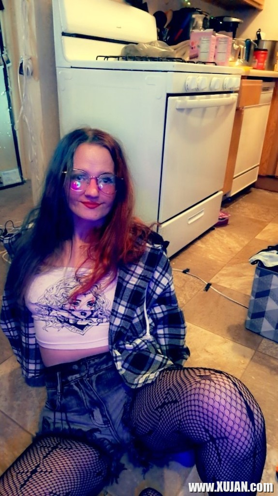 Flannels n Fishnets - Photo #2365886