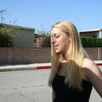 Teen Hollie Stevens enjoys big cock fuck with oral