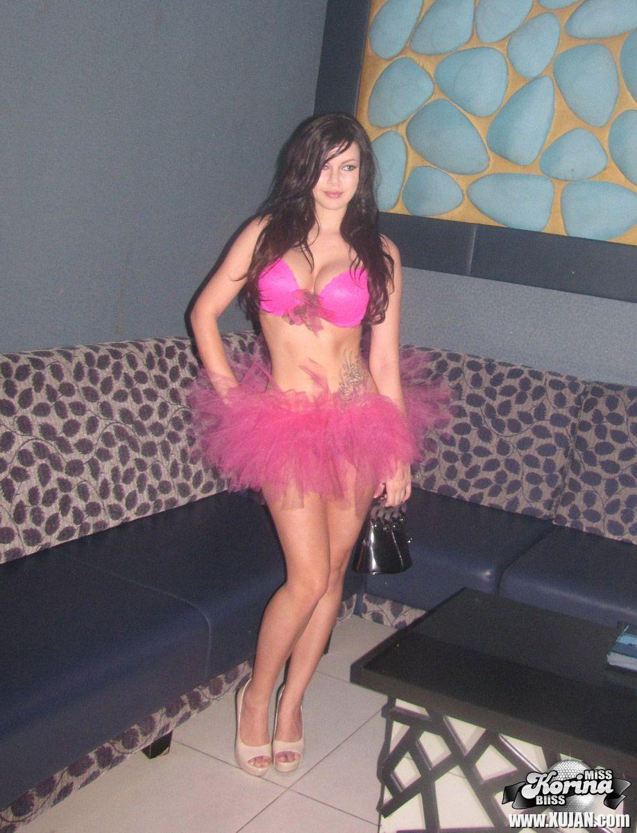 Pictures of teen Miss Korina Bliss getting wild and horny - Photo #2373799